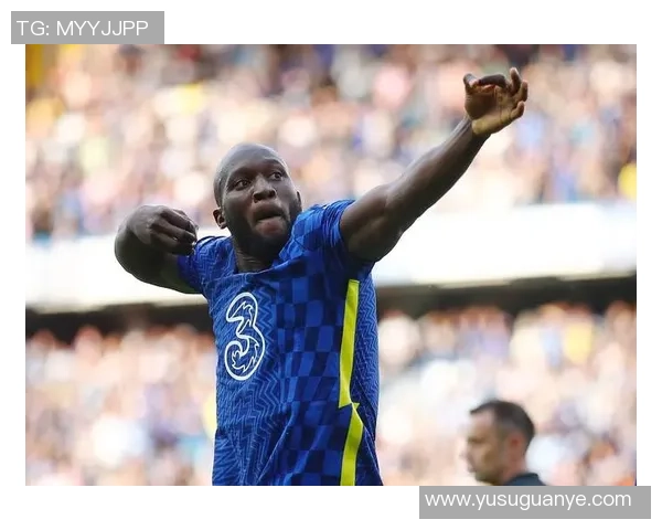 卢卡库重返赛场展现锋芒球迷期待他带领球队再创辉煌 卢卡库重返赛场展现锋芒球迷期待他带领球队再创辉煌